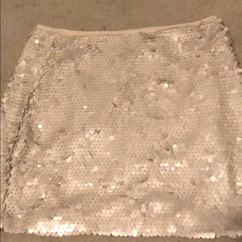 Mini skirt size medium